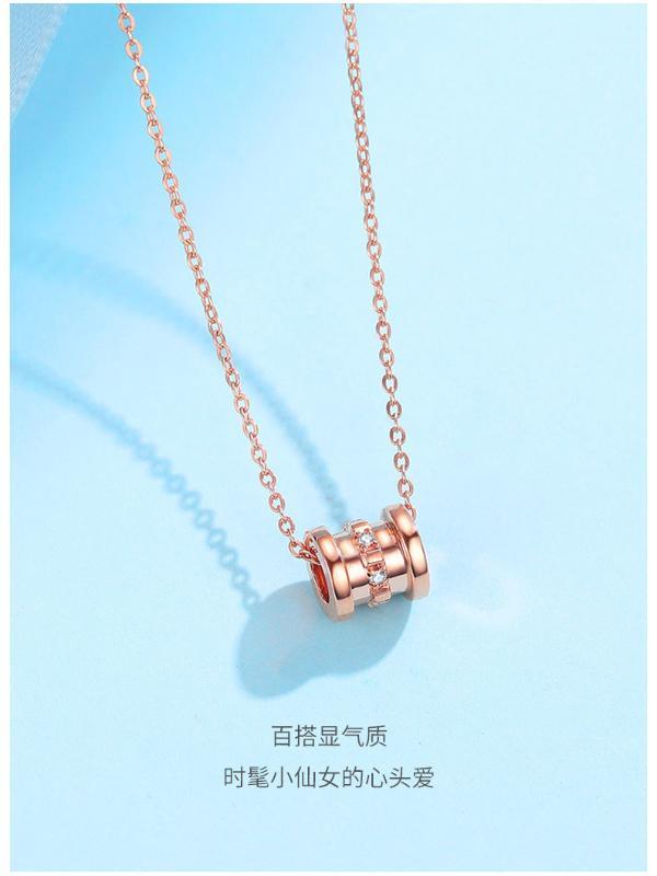 佐卡伊 小蛮腰 玫瑰18k金钻石吊坠女时尚款简约吊坠