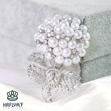风下Hrfly 天然珍珠胸针 轻奢花朵款 5-6MM白色淡水珍珠 搭配毛衣西装外套 节日礼物 礼盒包装