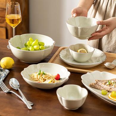 摩登主妇蔷薇花盘子碗家用2022新款创意简约饭碗复古鱼盘陶瓷面碗