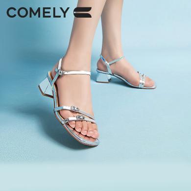 康莉KYQ2K376一字带凉鞋女24夏季新款粗跟中跟方头细条带优雅休闲时装凉鞋