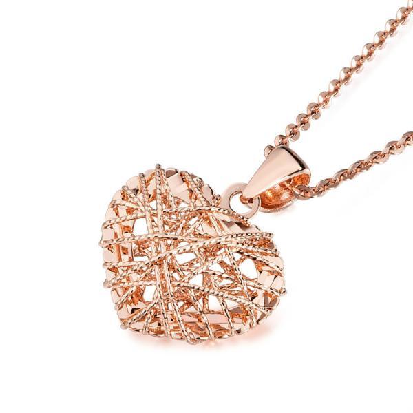 六福珠宝18k金项链吊坠女款心形k金吊坠不含链定价