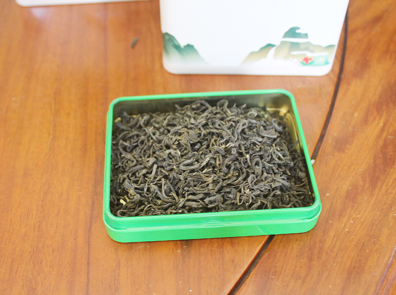 幽丛梅州客家长寿之乡蕉岭绿茶高山炒青茶纯手工农家茶铁罐盒一斤装