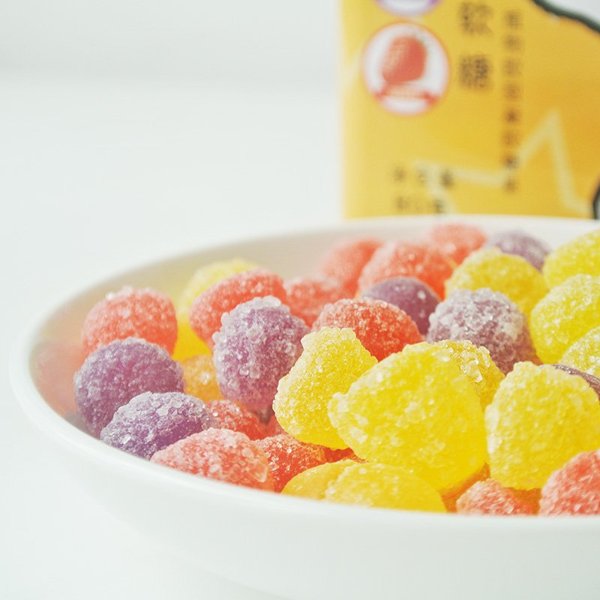 国际品牌授权史努比橡皮糖综合味80g进口零食休闲甜正品铁盒装