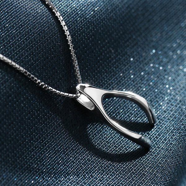 t400项链女s925银饰品日韩版锁骨简约吊坠时尚短款劲链礼物如愿骨